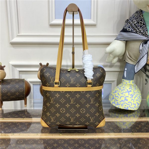 Louis Vuitton Coussin GM Shoulder Bag Monogram