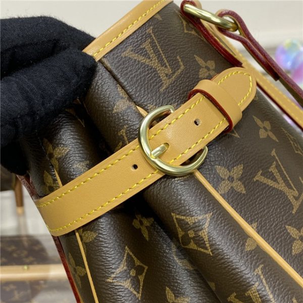 Louis Vuitton Batignolles Vertical MM Monogram