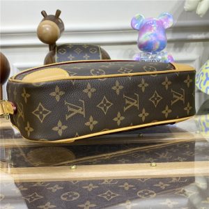 Louis Vuitton Trocadero MM 27 Monogram