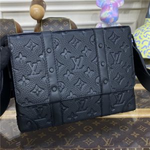 Louis Vuitton Trunk Messenger Taurillon Monogram Leather