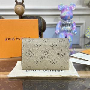 Louis Vuitton Anae Coin Purse Mahina Leather Galet