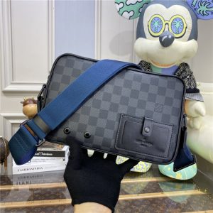 Louis Vuitton Alpha Messenger Damier Graphite Canvas