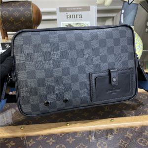 Louis Vuitton Alpha Messenger Damier Graphite Canvas