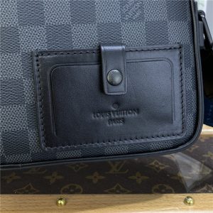 Louis Vuitton Alpha Messenger Damier Graphite Canvas