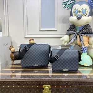 Louis Vuitton District PM Messenger Bag Damier Graphite