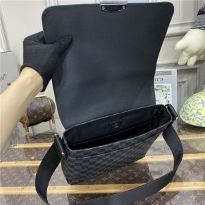 Louis Vuitton District PM Messenger Bag Damier Graphite