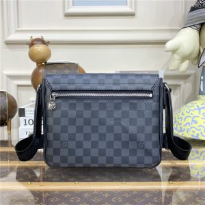 Louis Vuitton District PM Messenger Damier Graphite Canvas