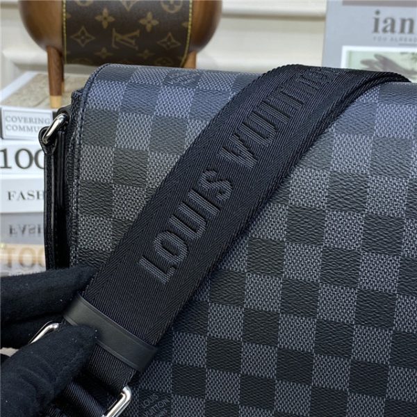 Louis Vuitton District PM Messenger Damier Graphite Canvas