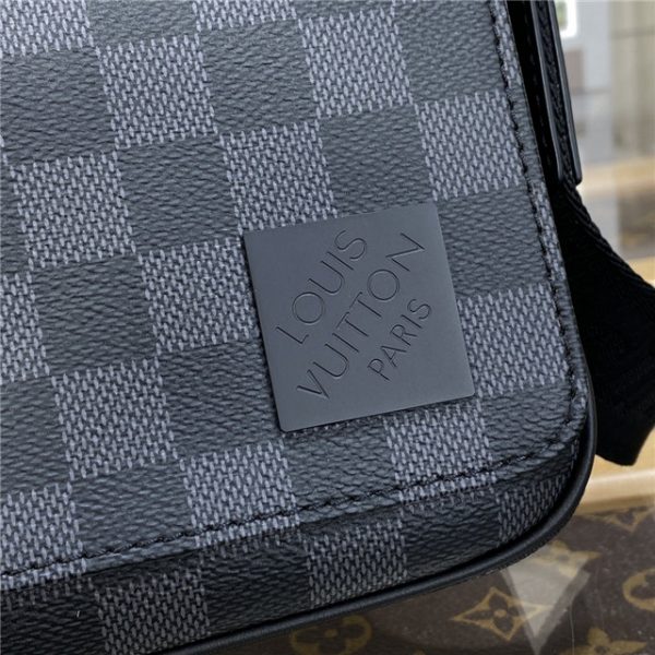 Louis Vuitton District PM Messenger Damier Graphite Canvas